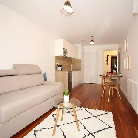 Apartment En Duo Centre De *